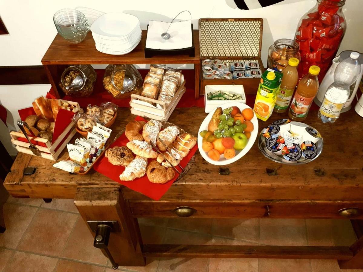 Bed & Breakfast 4U Parcheggio Interno Кьявари Экстерьер фото